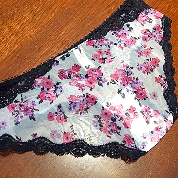 Victoria's Secret Vintage Dream Angels Bikini NWOT - Picture 6 of 10